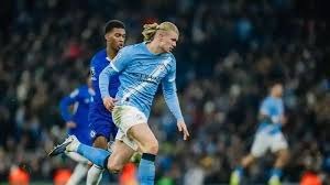 库尼亚赛后向老东家狼队球迷鼓掌致谢